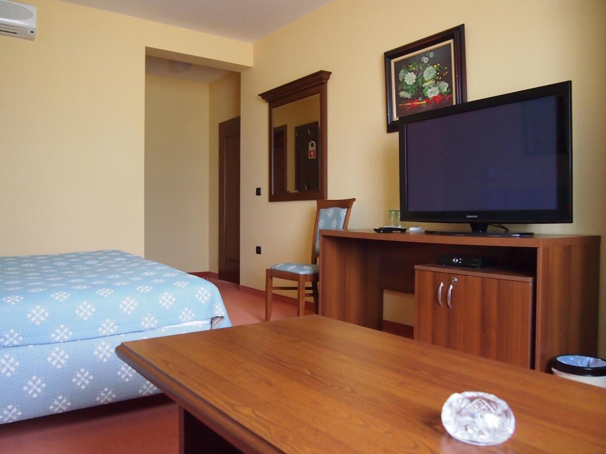 Casino Admiral Velenice - Gmünd Ceske Velenice Zimmer foto