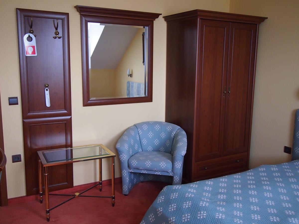 Casino Admiral Velenice - Gmünd Ceske Velenice Zimmer foto